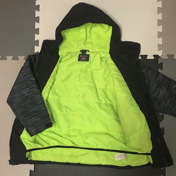 The Children’s Place 3-in-1 snow jacket - Picture 3 of 12